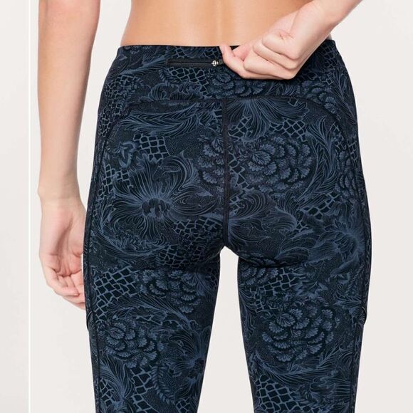 Lululemon Speed Up Tight Full-On Luxtreme 28" Nouveau Mach Blue Black Size 6 - Picture 3 of 16